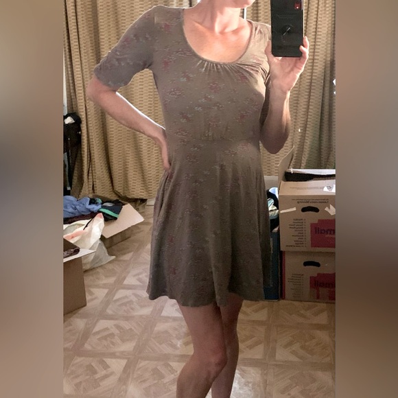 Patterned Grey Scoop Neck Dress size Small - Picture 1 of 9